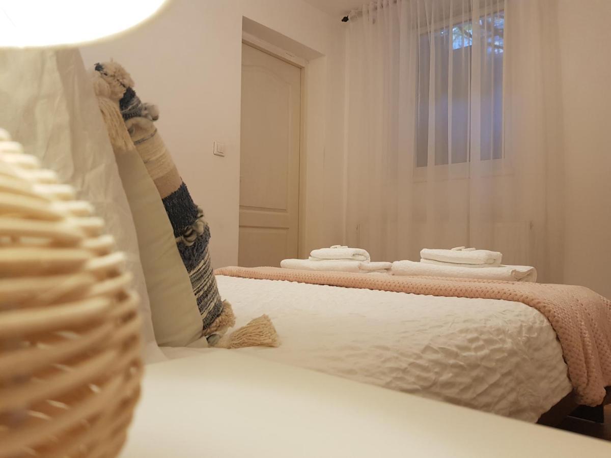 Charming Hideaway In The Heart Of Timisoara!アパートメント エクステリア 写真